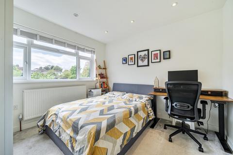 3 bedroom semi-detached house for sale, Arundel Drive, Harrow