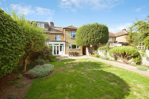 4 bedroom semi-detached house for sale, Longbridge Road, Barking