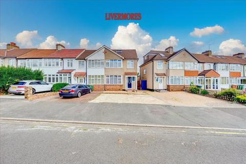 4 bedroom end of terrace house for sale, Heathview Avenue, Crayford, Dartford