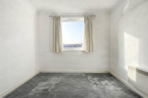 1 bedroom apartment to rent, Edinburgh Court, Southampton, SO15
