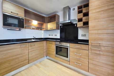 2 bedroom apartment to rent, Clarence House, The Boulevard