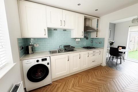 3 bedroom semi-detached house for sale, The Meadows, Wallsend