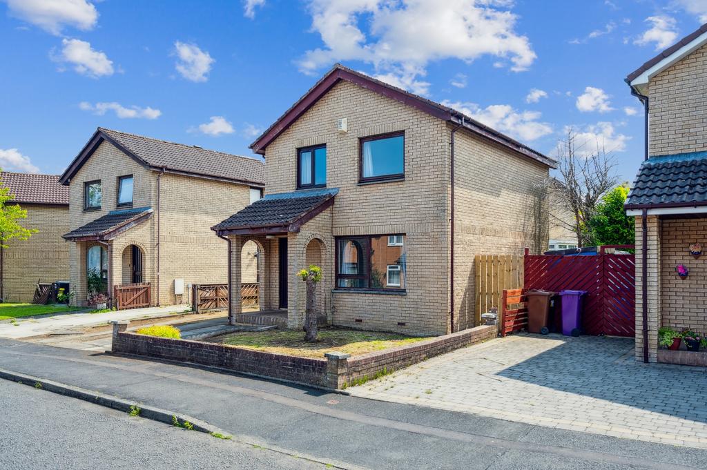 Waukglen Avenue, Glasgow, G53