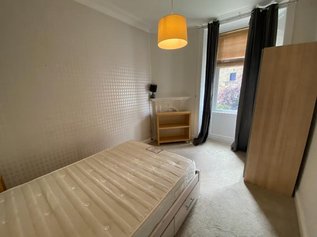 Apartment in Edinburgh - View 5