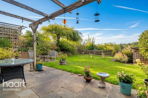 5 bedroom detached house for sale, Mount Pleasant, Biggin Hill