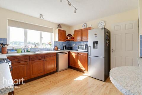 5 bedroom detached house for sale, Mount Pleasant, Biggin Hill
