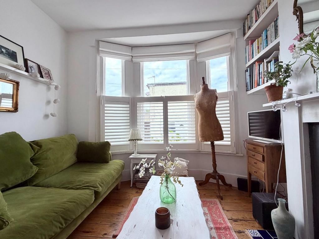 House in Brighton - View 5