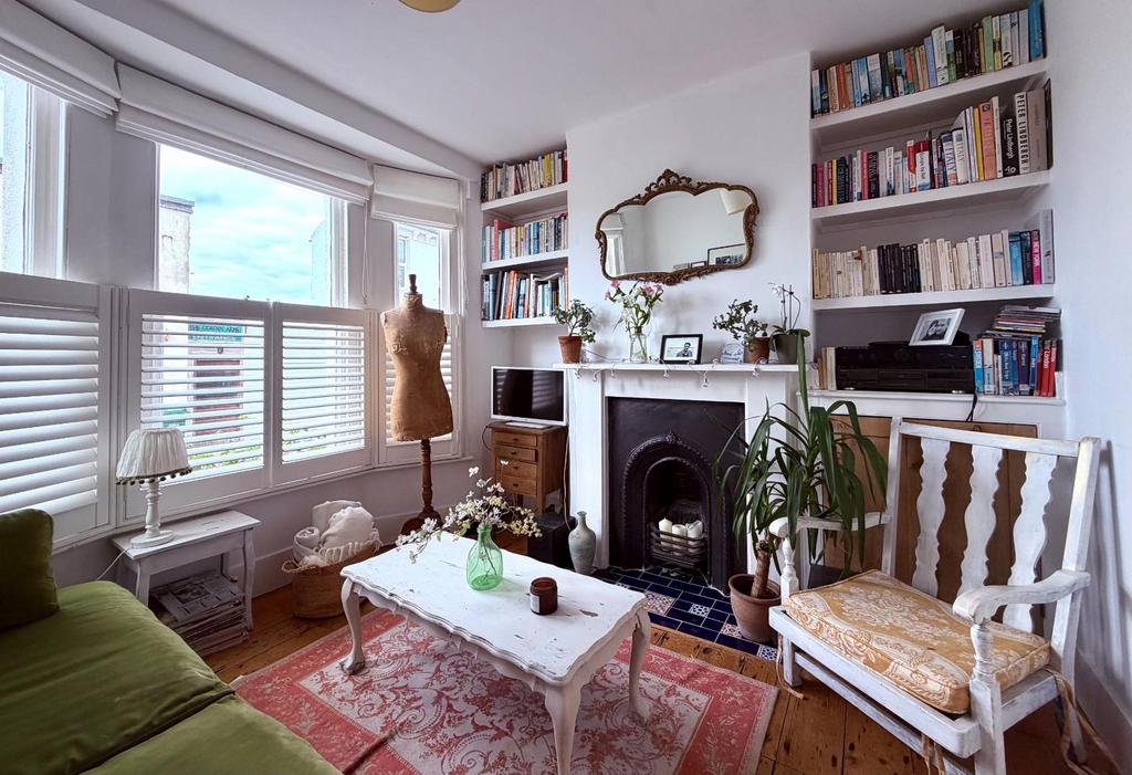 House in Brighton - View 2