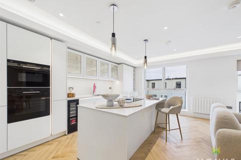 undefined, DUPLEX APARTMENT Old Coleham Court, Coleham, Shrewsbury