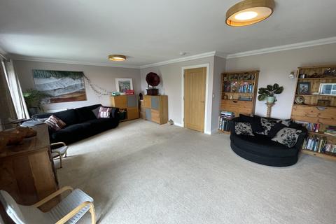 4 bedroom house to rent, Poltisco Close, Truro, TR1