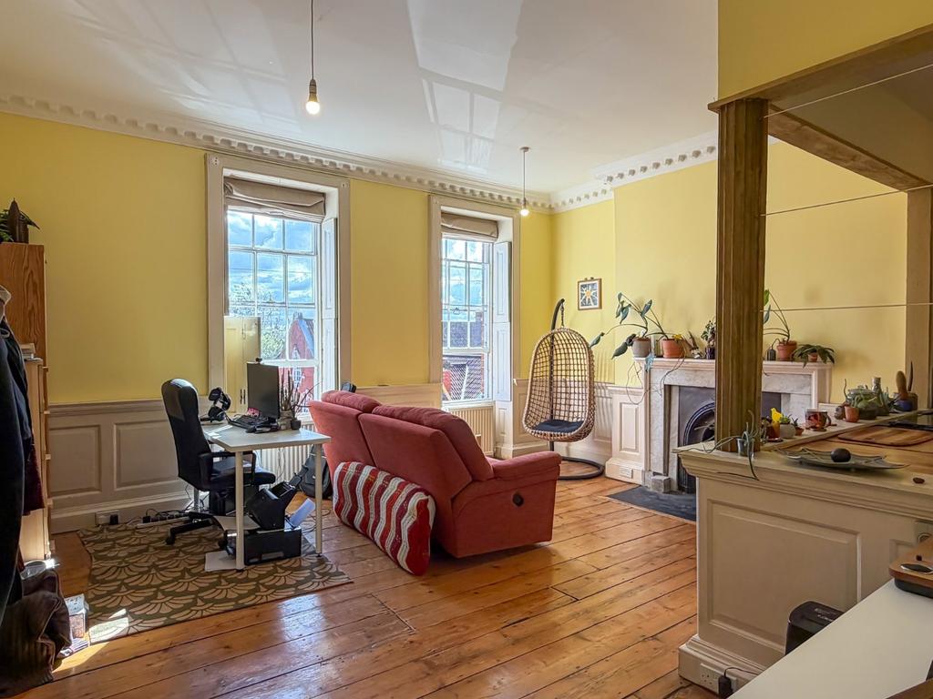 Apartment in Bristol - View 2
