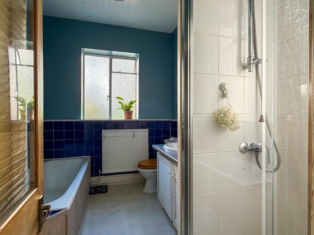 Apartment in Bristol - View 4