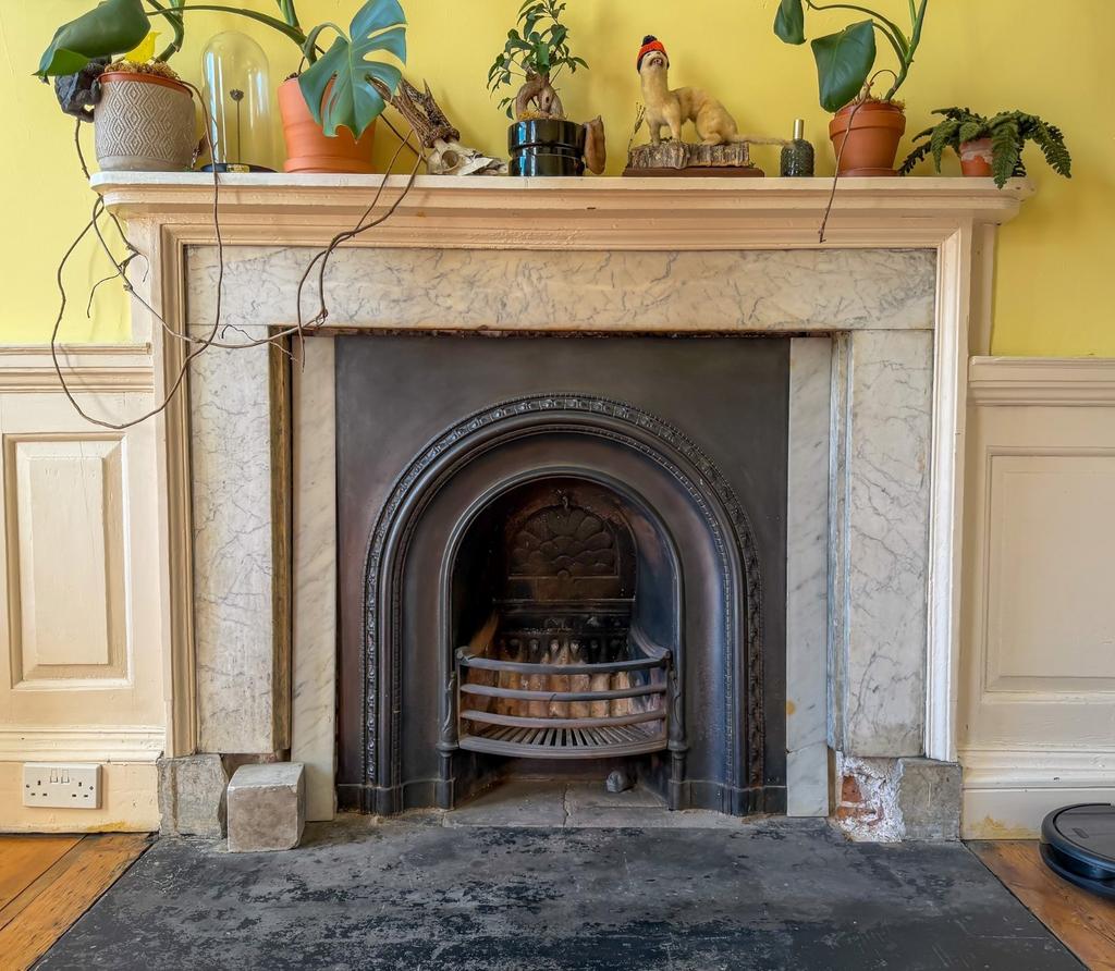 Apartment in Bristol - View 5