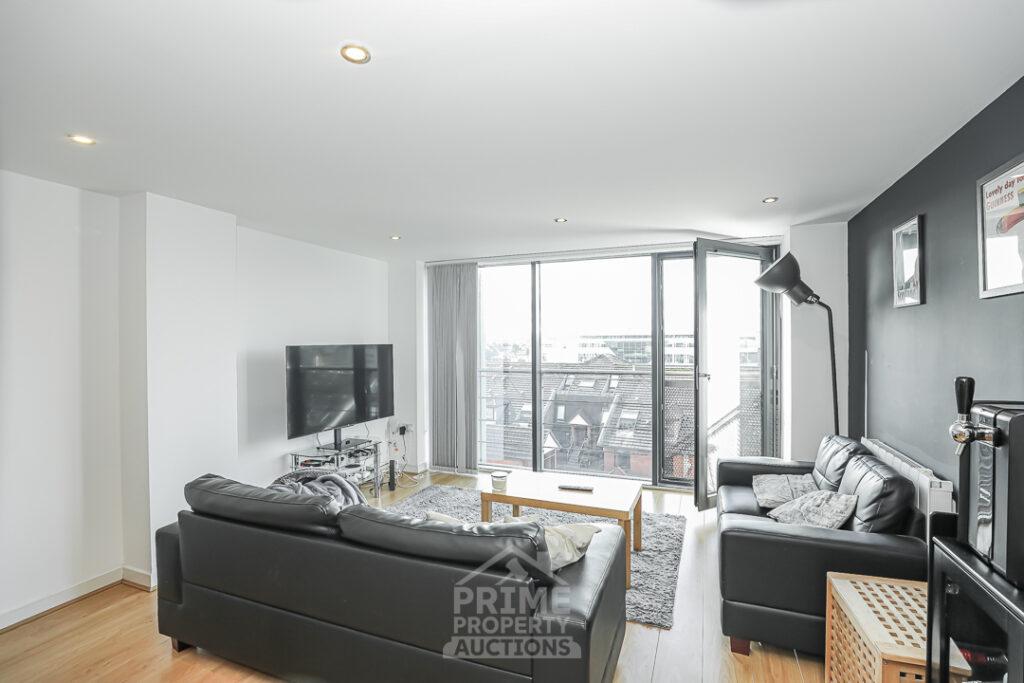 Apartment in Glasgow - More