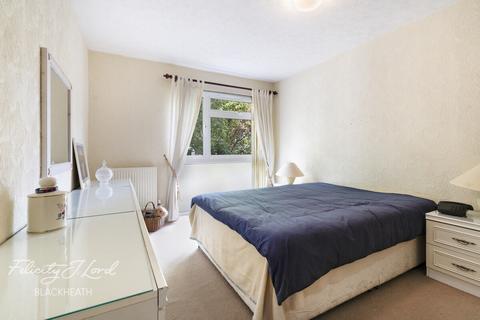 3 bedroom apartment for sale, St Johns Park, LONDON