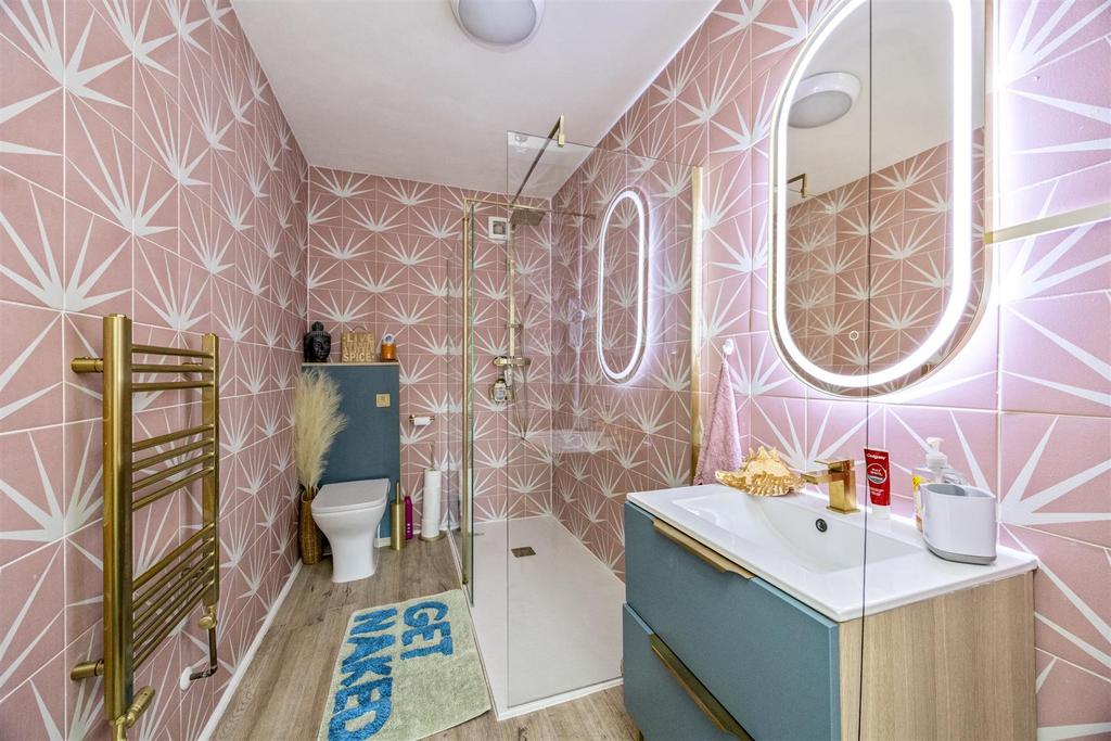 Apartment in Brighton - View 4