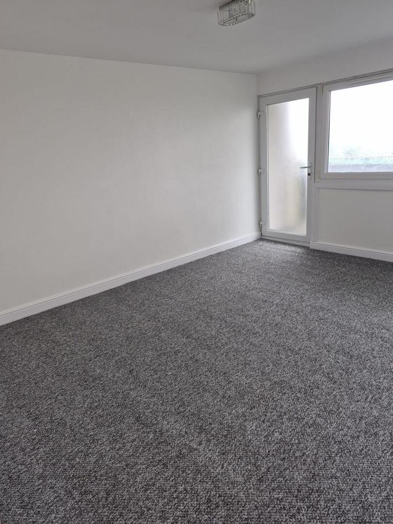 Apartment in Liverpool, Everton - View 3