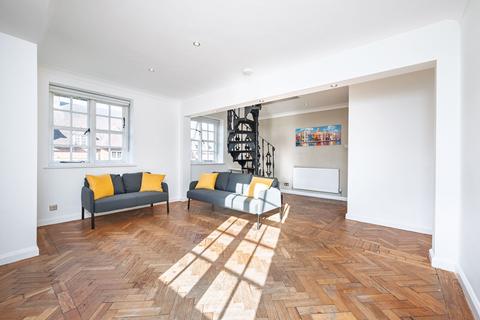 3 bedroom flat for sale, Hampstead Way, Hampstead Garden Suburb, London, NW11
