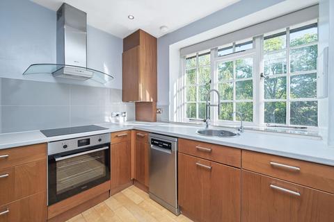 3 bedroom flat for sale, Hampstead Way, Hampstead Garden Suburb, London, NW11