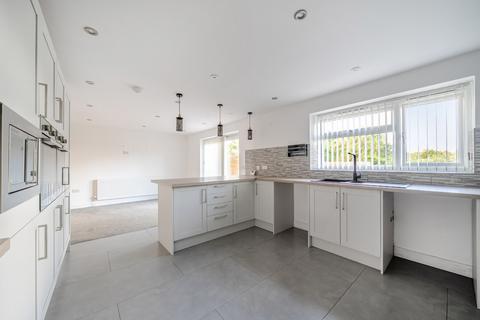 4 bedroom detached house for sale, Danesboro Road, Bridgwater, Somerset, TA6