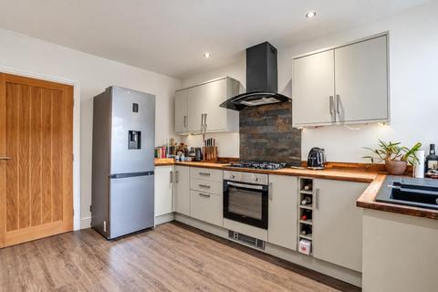 2 bedroom end of terrace house for sale, Railway View, York