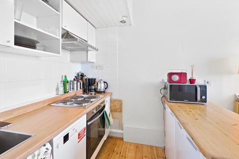 undefined, 13/10 Earlston Place, Abbeyhill, Edinburgh, EH7