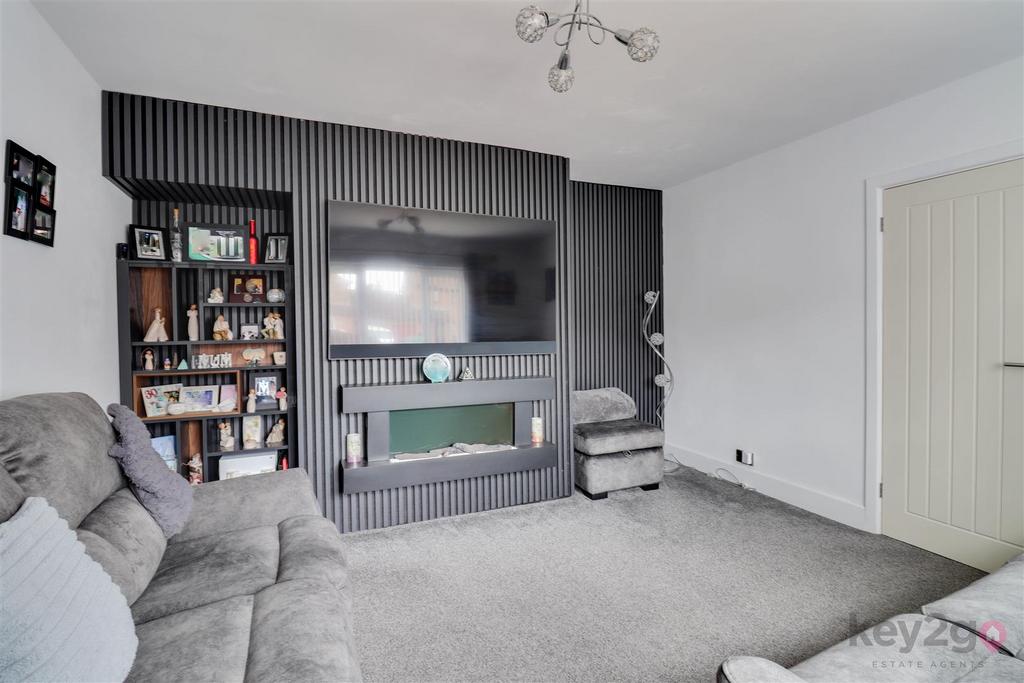 House in Sheffield - View 3