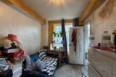 undefined, Flat 58 Park West, Edgware Road, Paddington, London, W2 2QJ