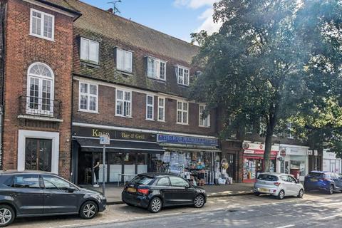 4 bedroom flat for sale, 28B The Market Place, Falloden Way, Hampstead Garden Suburb, London, NW11 6JJ