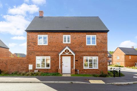 3 bedroom detached house to rent, Leaf Living at Hounsome Fields, Basingstoke, RG23