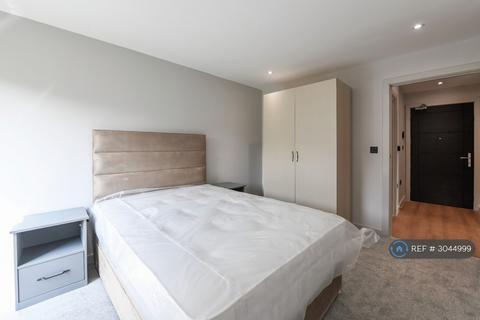 1 bedroom flat to rent, Trinity Apartments, Leeds, LS13