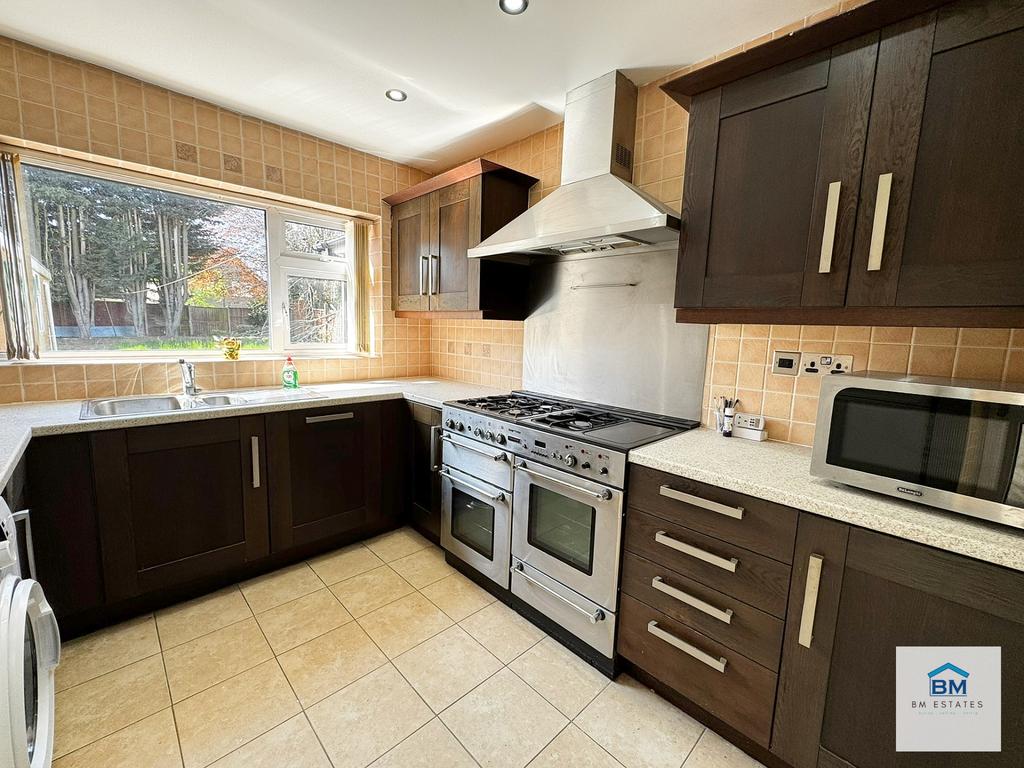 House in Leicester - View 5