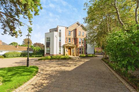 3 bedroom flat for sale, Victoria Road, Formby, Liverpool, Merseyside, L37