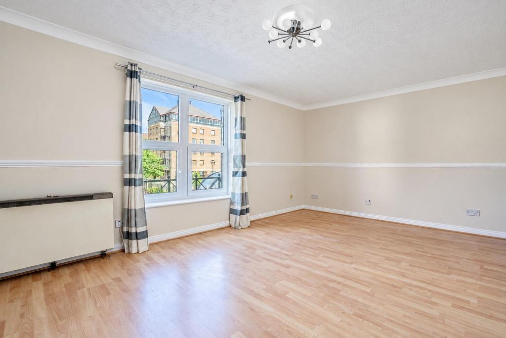 Apartment in York - View 4