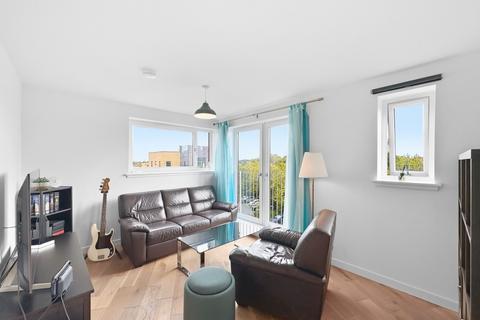 2 bedroom flat for sale, 229B/8 Niddrie Mains Road, Craigmillar, Edinburgh, EH16
