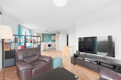 2 bedroom flat for sale, 229B/8 Niddrie Mains Road, Craigmillar, Edinburgh, EH16