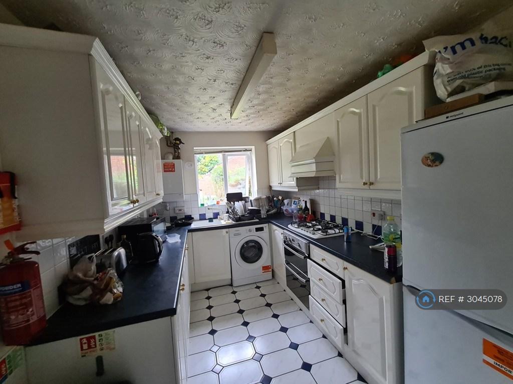 House in Birmingham, West Midlands - View 4