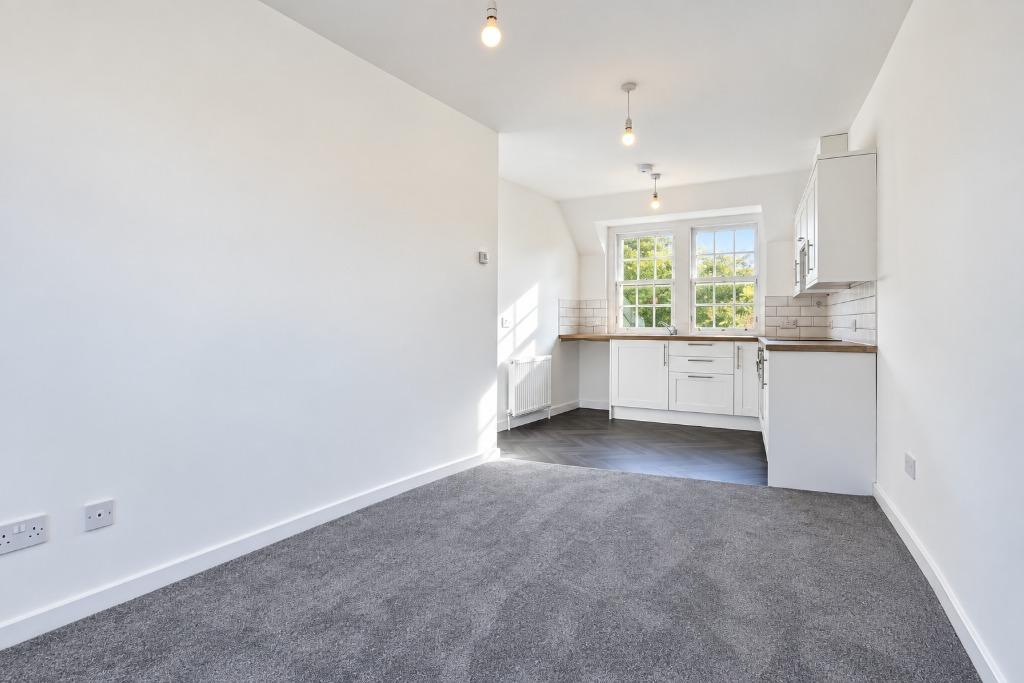 Apartment in Edinburgh - More