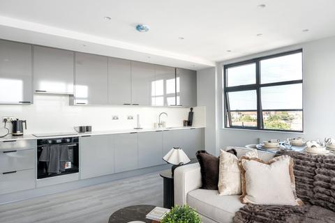 3 bedroom apartment for sale, London Road, Sutton SM3
