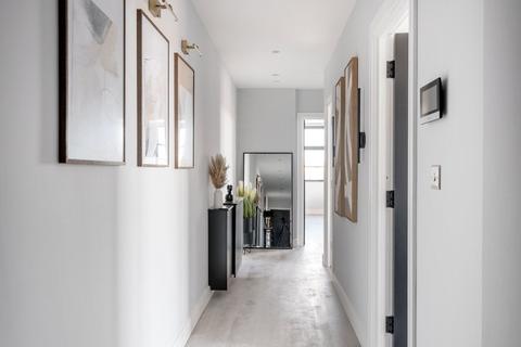 3 bedroom apartment for sale, London Road, Sutton SM3