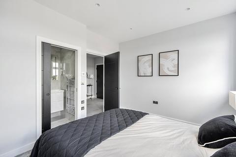 2 bedroom apartment for sale, London Road, Sutton SM3