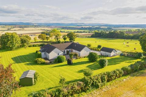 4 bedroom detached bungalow for sale, Methven, Perth