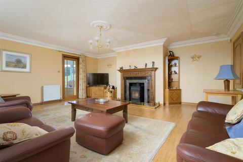 4 bedroom detached bungalow for sale, Methven, Perth