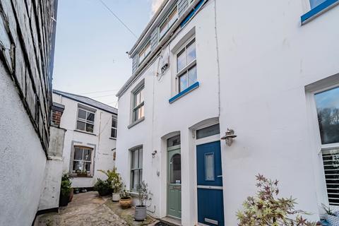 3 bedroom end of terrace house for sale, Princes Square, West Looe PL13