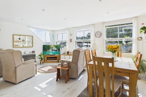 3 bedroom end of terrace house for sale, Princes Square, West Looe PL13