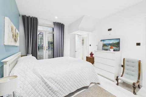 3 bedroom end of terrace house for sale, Princes Square, West Looe PL13