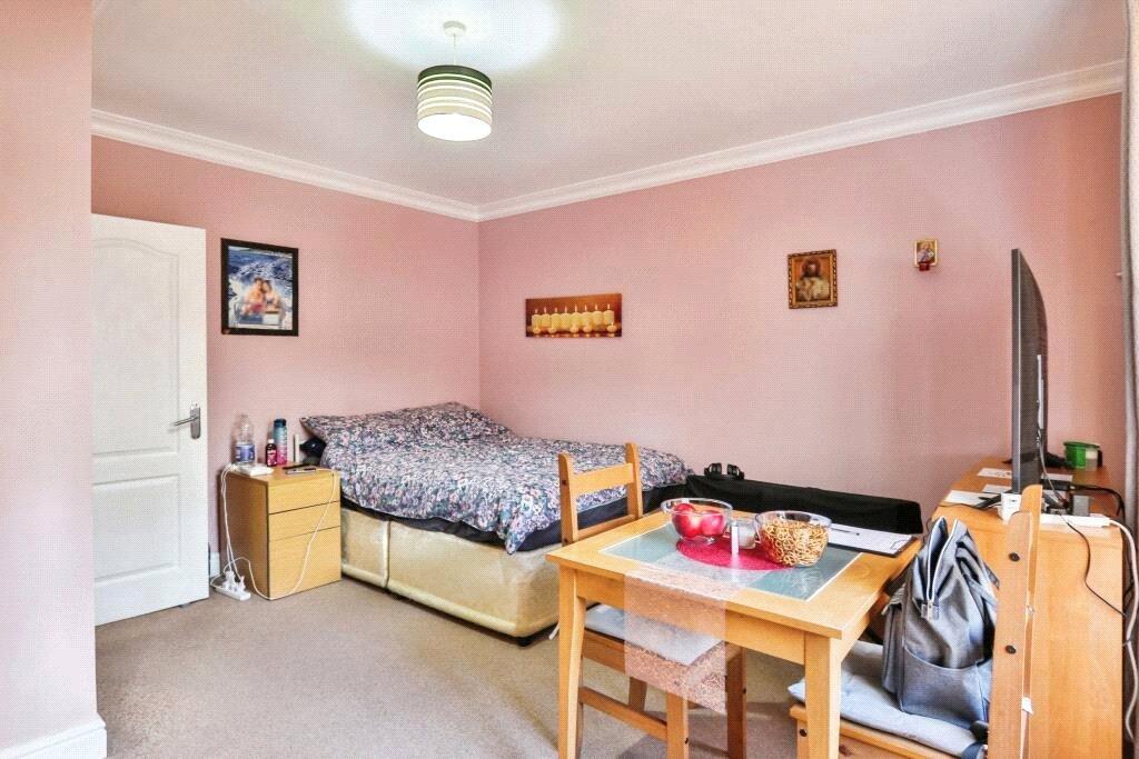 Apartment in Bournemouth - View 2