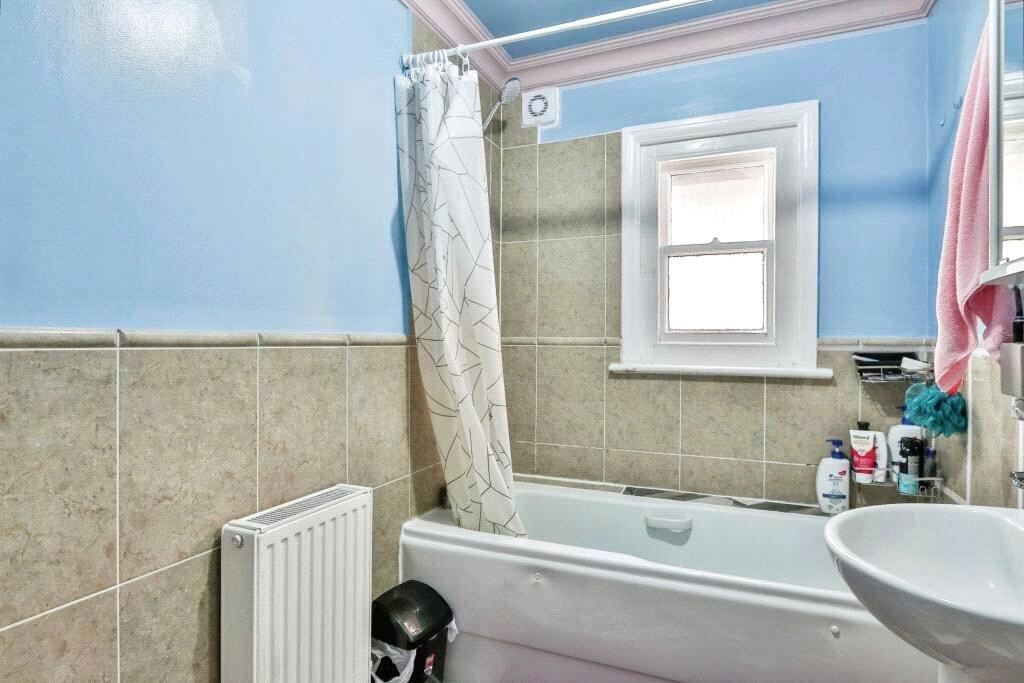 Apartment in Bournemouth - View 4