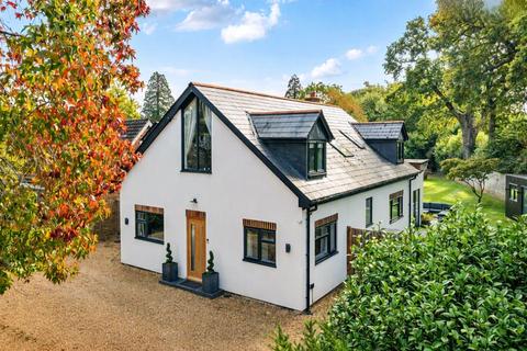 4 bedroom detached house for sale, Burford Lea, Elstead, GU8