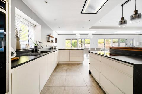 4 bedroom detached house for sale, Burford Lea, Elstead, GU8